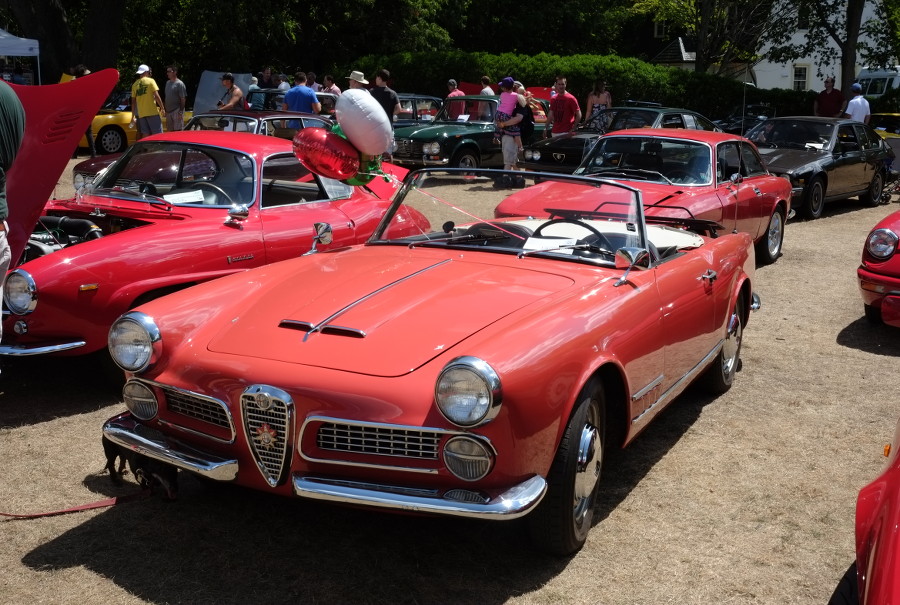 CARS4687web.JPG